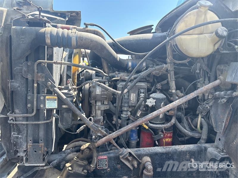 Mack CH613 Autotractoare