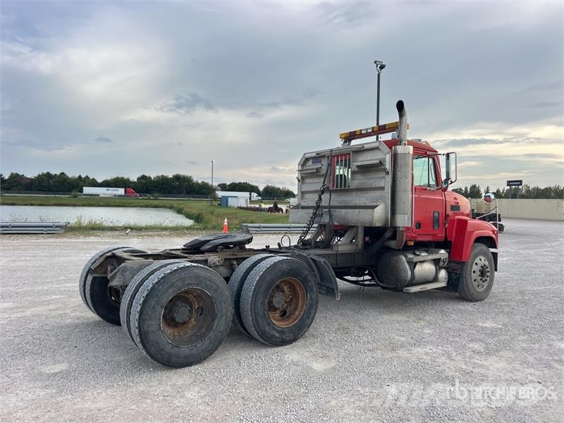 Mack CH613 Nyergesvontatók
