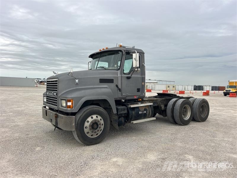 Mack CH613 Sattelzugmaschinen
