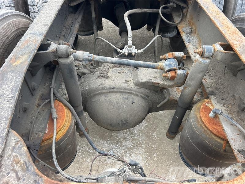 Mack CH613 Sattelzugmaschinen