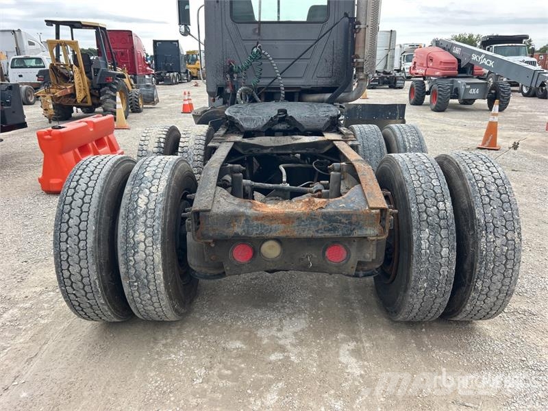 Mack CH613 Sattelzugmaschinen