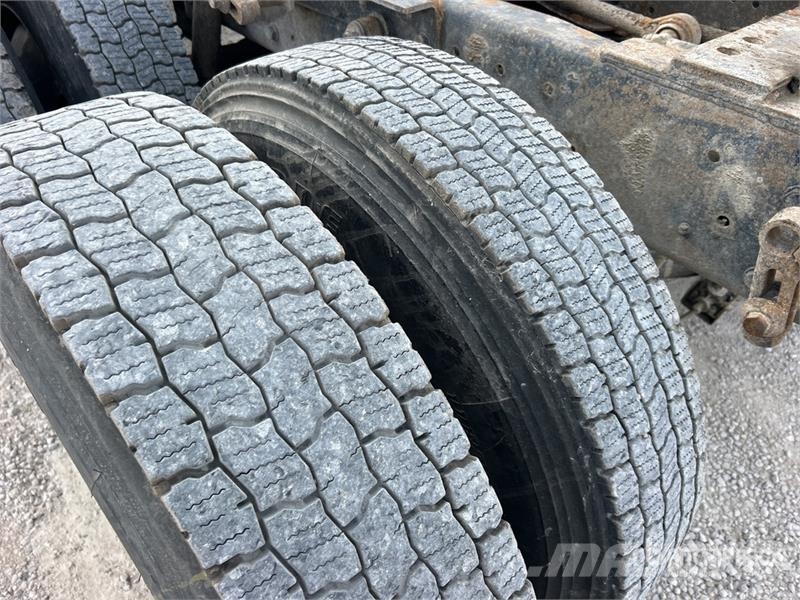 Mack CH613 Nyergesvontatók