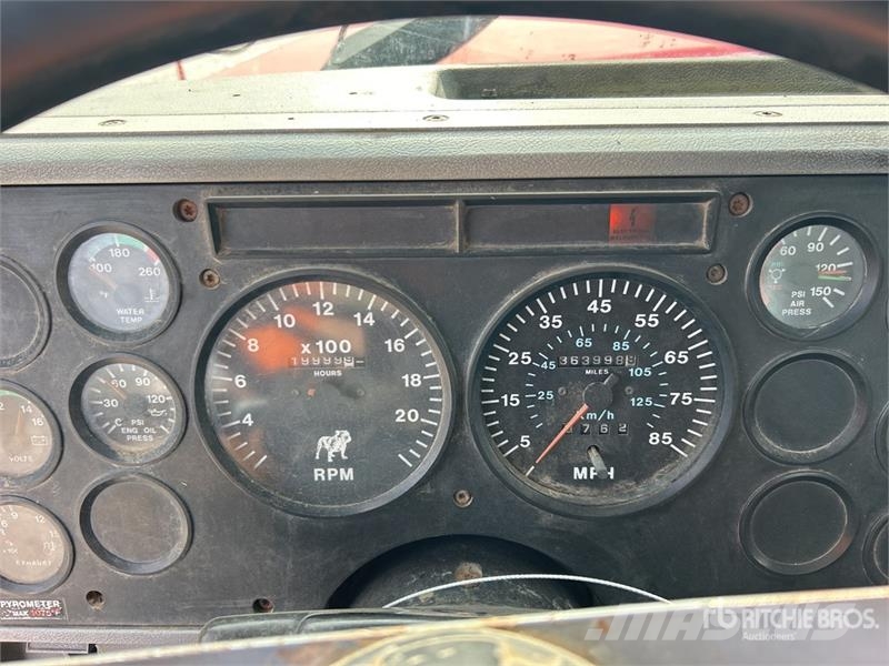 Mack CH613 Nyergesvontatók