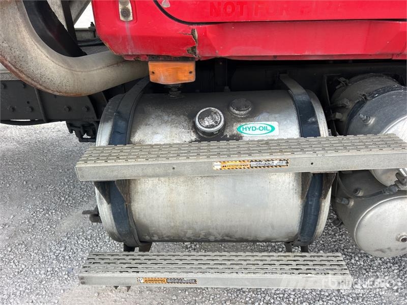 Mack CH613 Nyergesvontatók