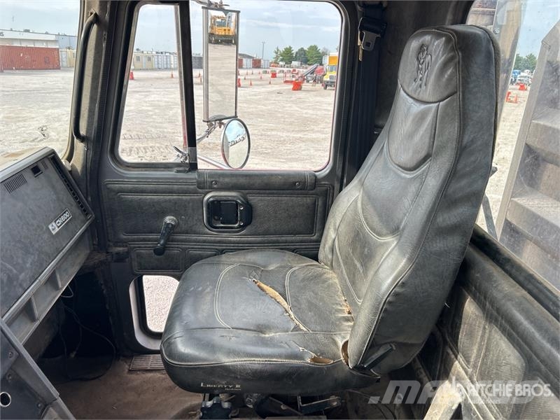 Mack CH613 Nyergesvontatók