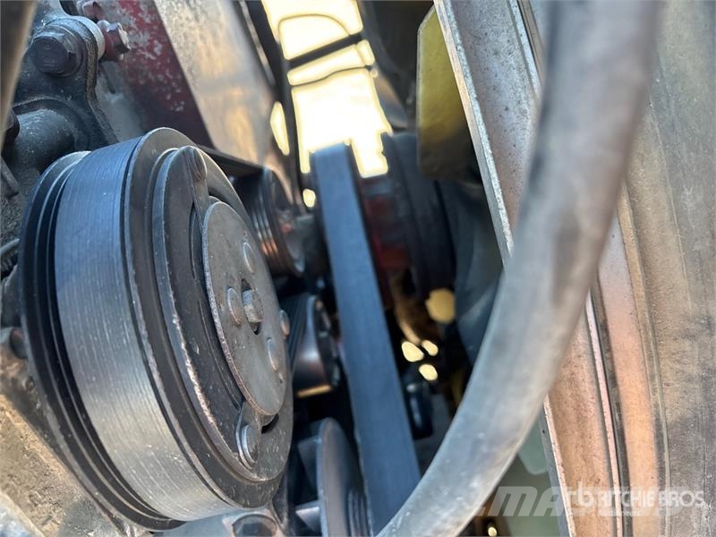 Mack CL733 Autotractoare