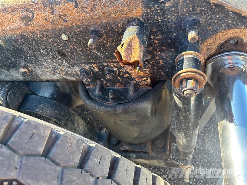 Mack CL733 Autotractoare