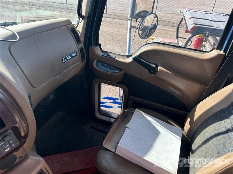 Mack CL733 Autotractoare