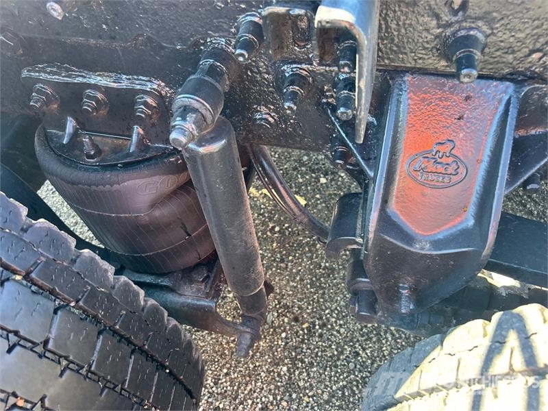 Mack CL733 Autotractoare