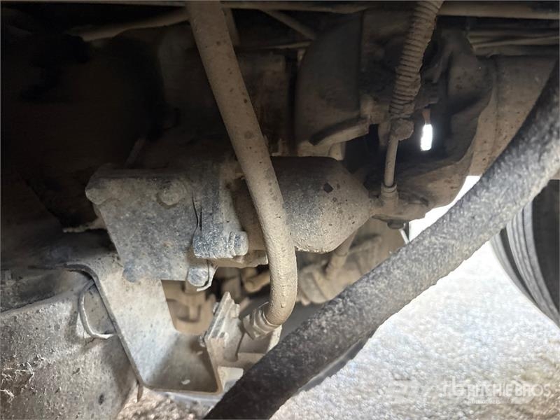 Mack CV713 Camiones bañeras basculantes o volquetes