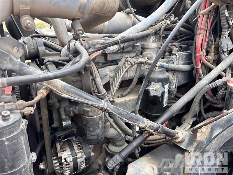Mack CV713 Autogru