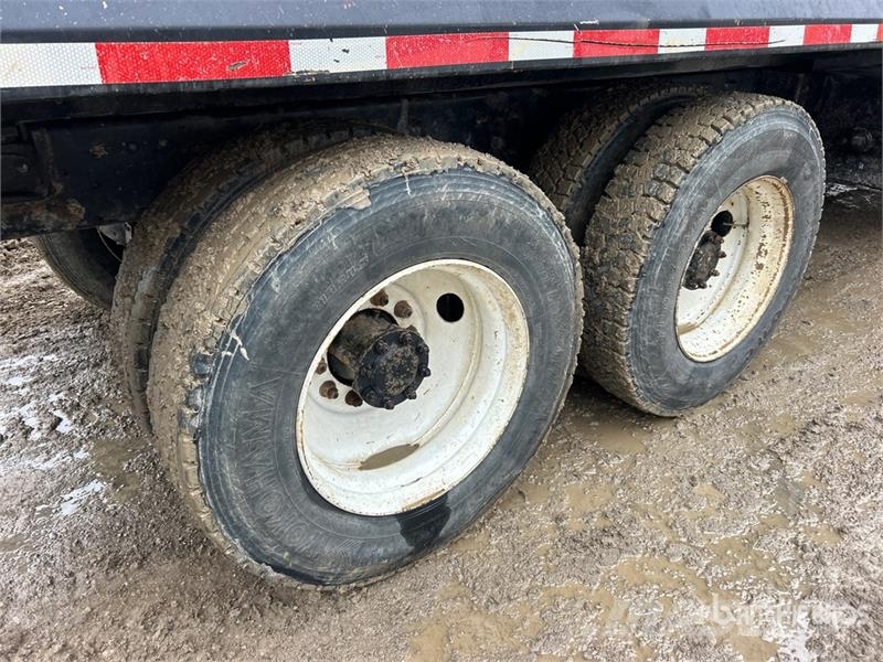 Mack CV713 6x4 S/A Dump Truck Bañeras basculantes usadas