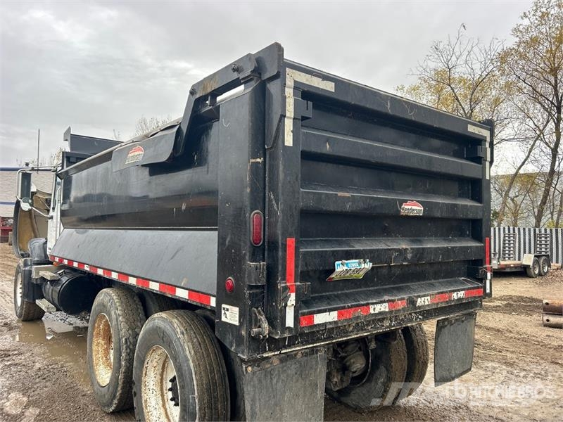 Mack CV713 6x4 S/A Dump Truck Bañeras basculantes usadas