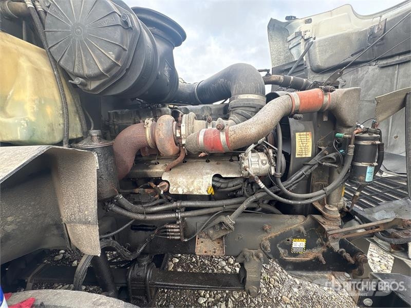 Mack CX613 Otros camiones
