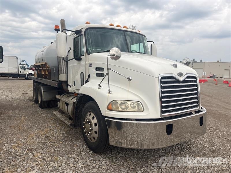 Mack CX613 Otros camiones
