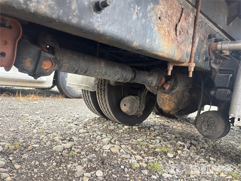 Mack CX613 Otros camiones