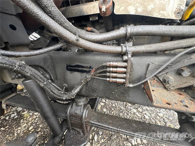 Mack CX613 6x4 Mud Mixing Truck (Inoperable) Autre camion