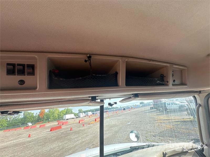 Mack CX613 6x4 Mud Mixing Truck (Inoperable) Autre camion