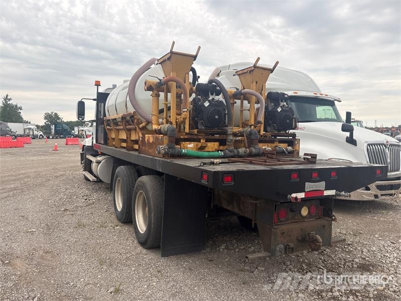 Mack CX613 6x4 Mud Mixing Truck (Inoperable) Autre camion