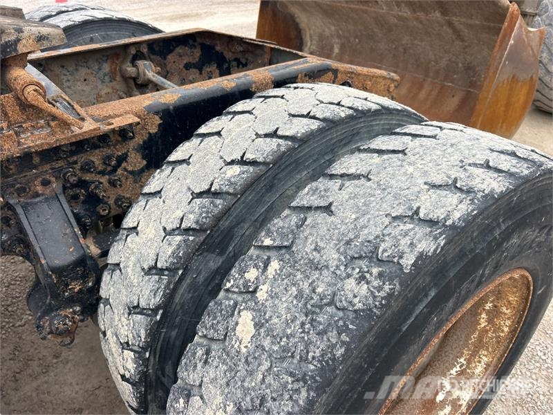 Mack CXP613 트랙터 유닛