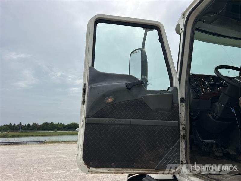 Mack CXP613 트랙터 유닛