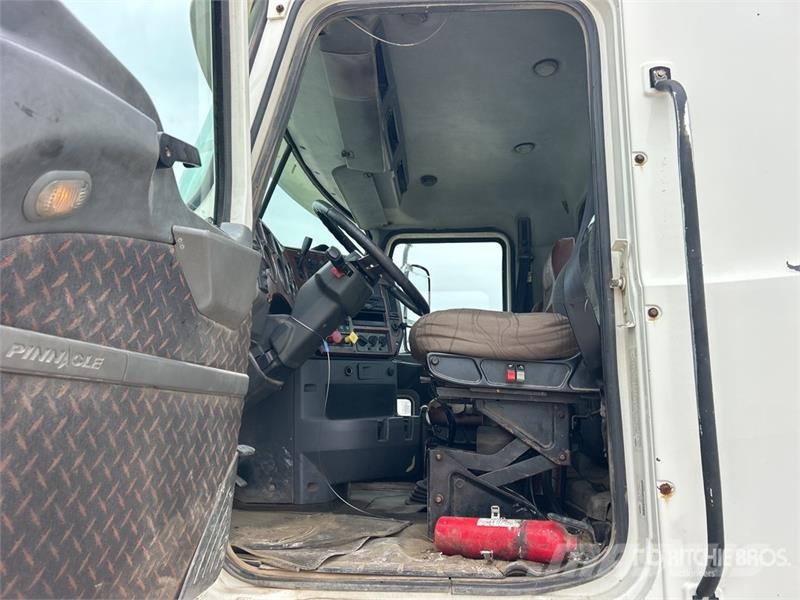 Mack CXP613 트랙터 유닛