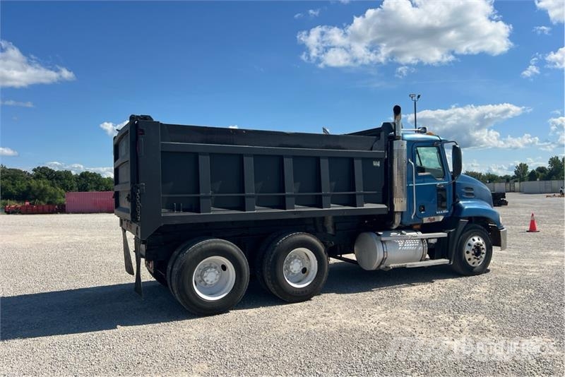Mack CXP613 6x4 T/A Dump Truck Camiones bañeras basculantes o volquetes