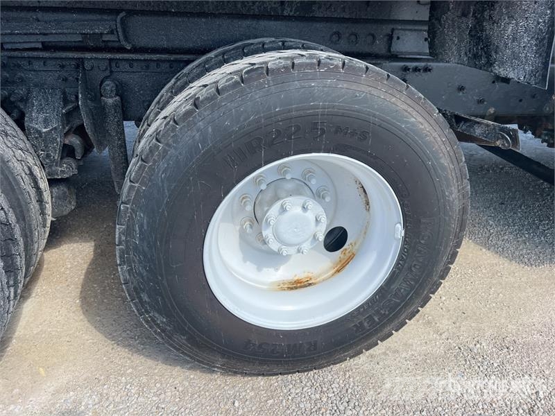 Mack CXP613 6x4 T/A Dump Truck Camiones bañeras basculantes o volquetes