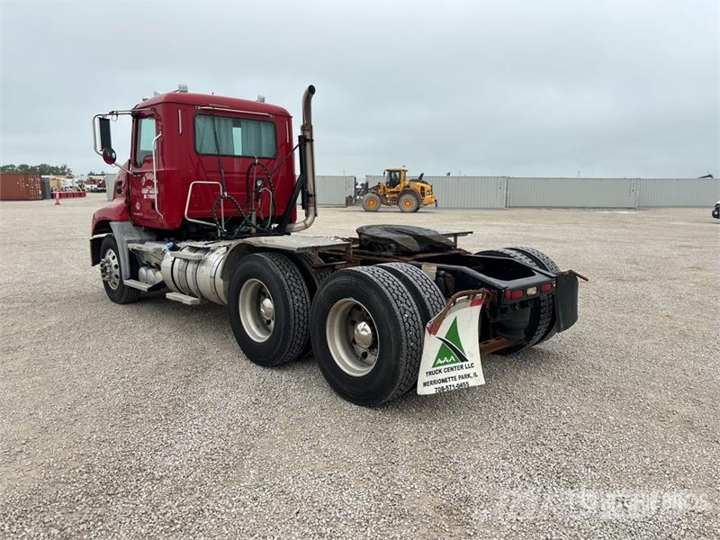 Mack CXU613 Truck Tractor Units