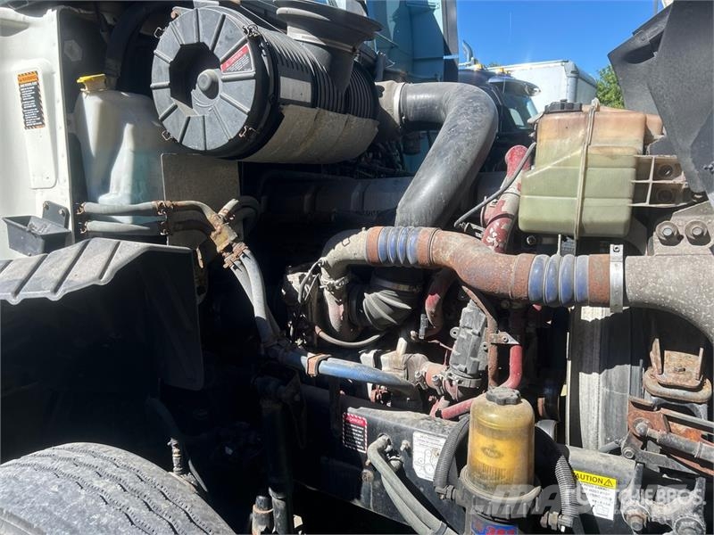 Mack CXU613 Traktorske jedinice