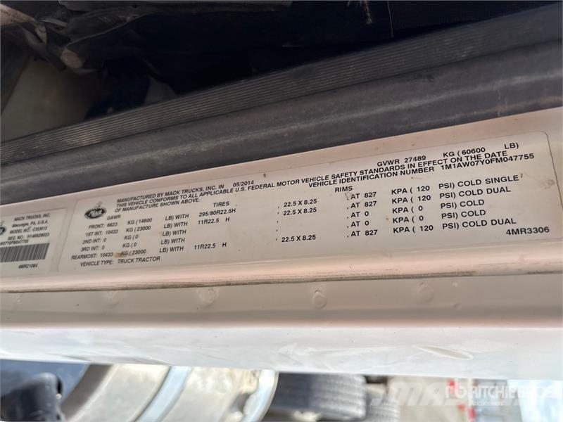 Mack CXU613 وحدات الجر