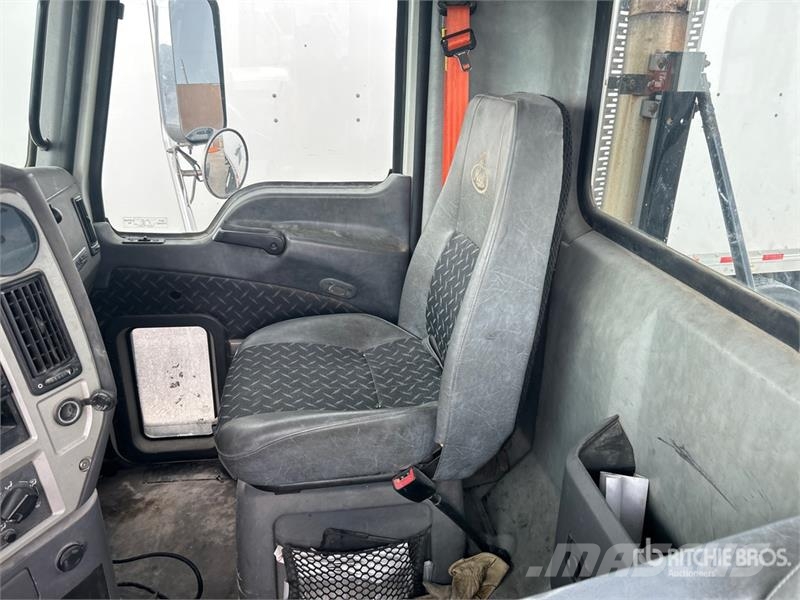 Mack CXU613 Dragbilar