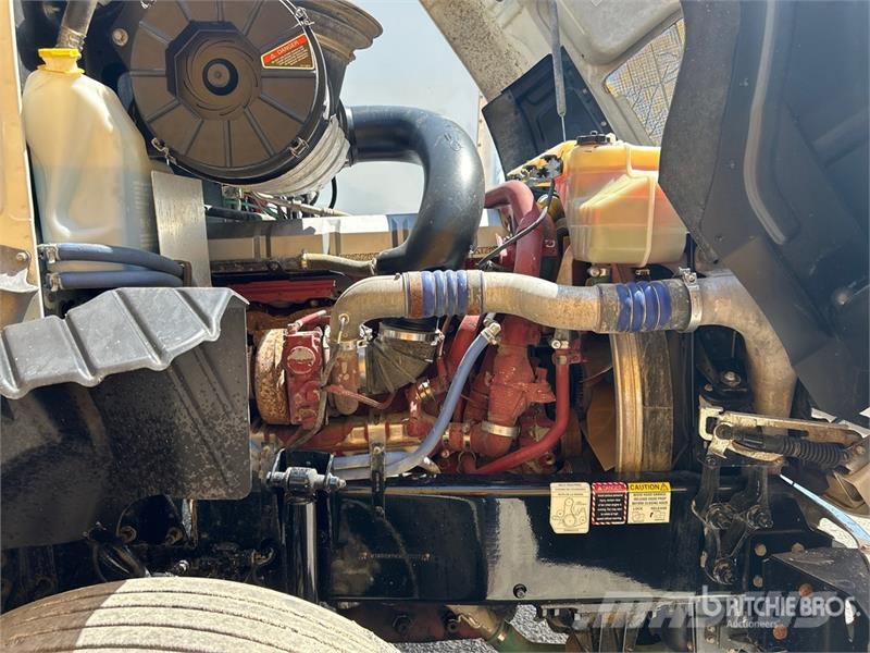 Mack CXU613 曳引機組件