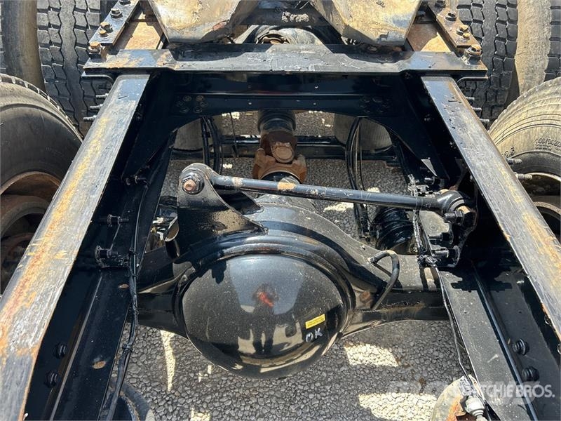 Mack CXU613 曳引機組件