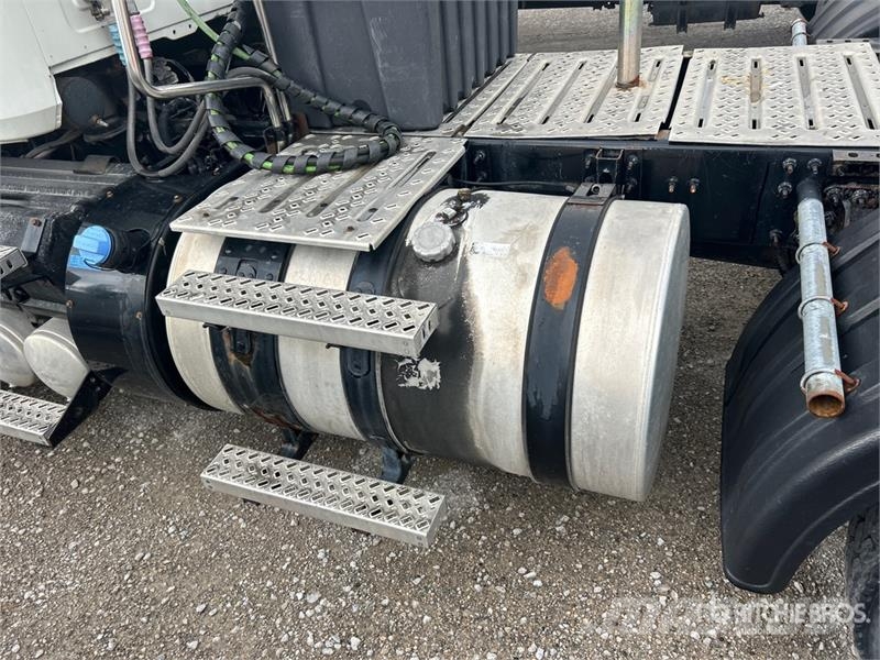 Mack CXU613 Dragbilar
