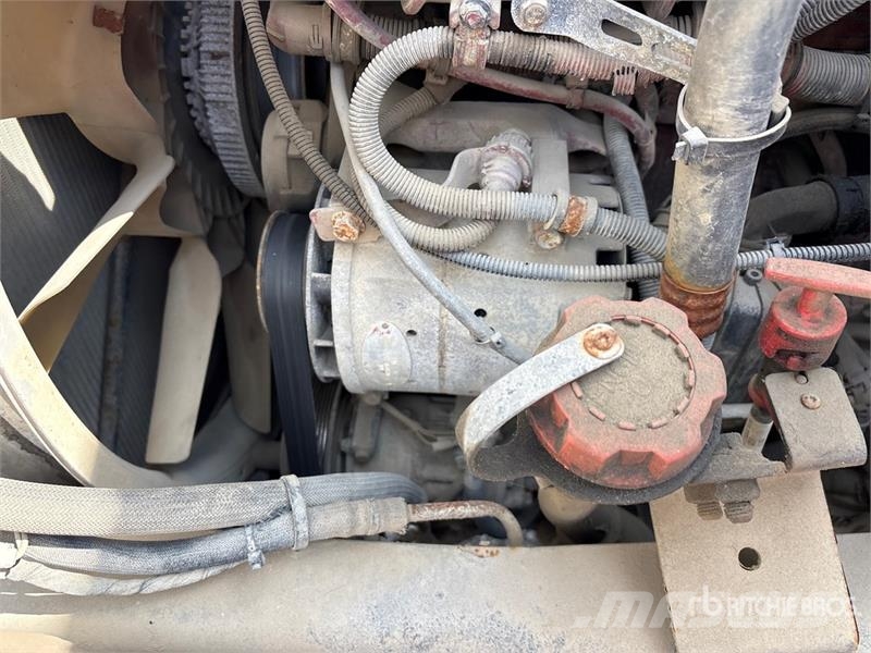Mack CXU613 وحدات الجر