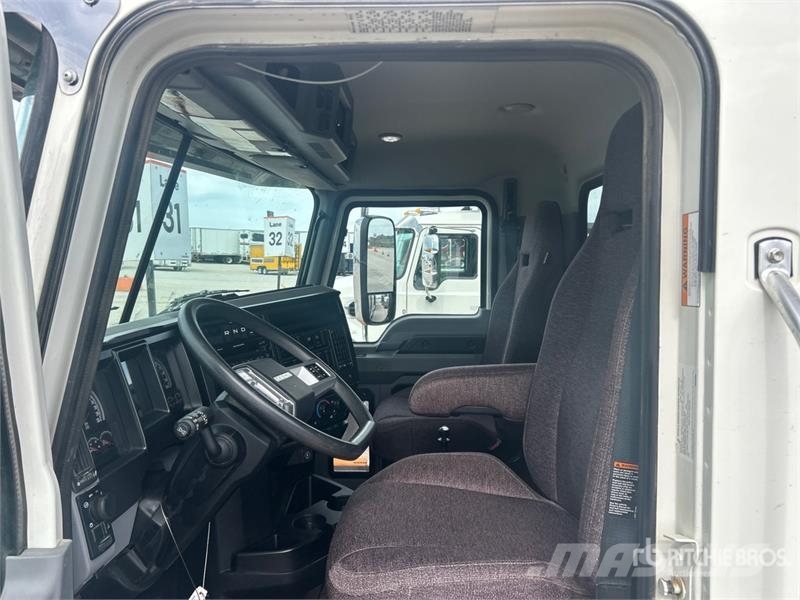 Mack GR84F Granite 8x4 Tri/A Dump Truck Kipper