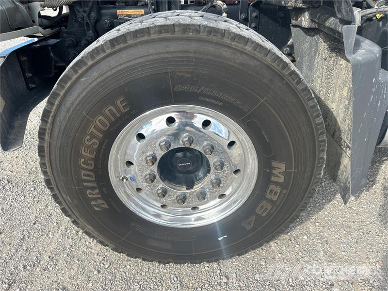 Mack GR84F Granite 8x4 Tri/A Dump Truck Kipper