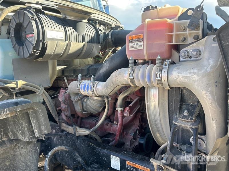 Mack GR84F Granite 8x4 Tri/A Dump Truck Kipper