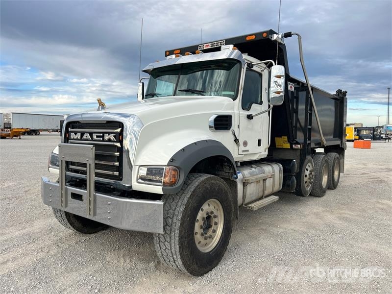 Mack GR84F Granite 8x4 Tri/A Dump Truck Kipper