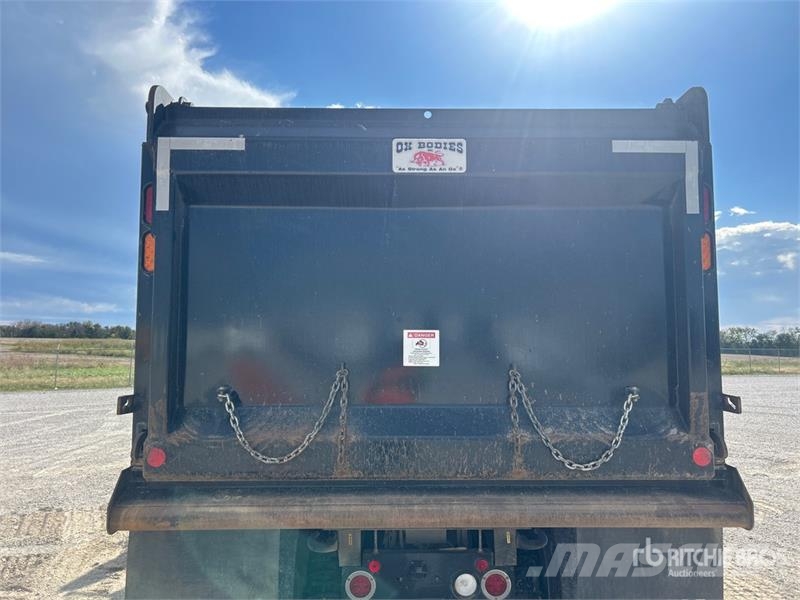 Mack Granite Kipper