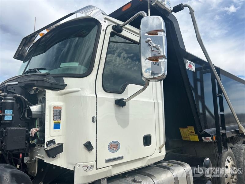 Mack Granite Kipper