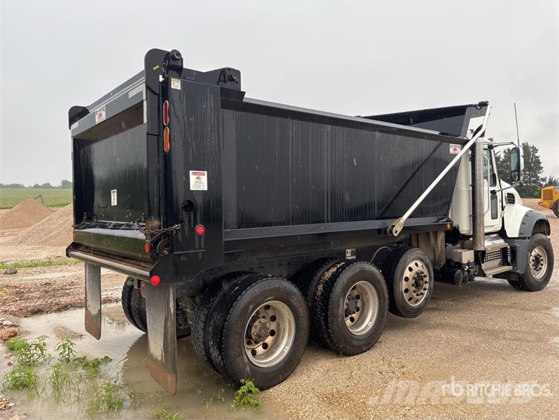 Mack Granite Kipper