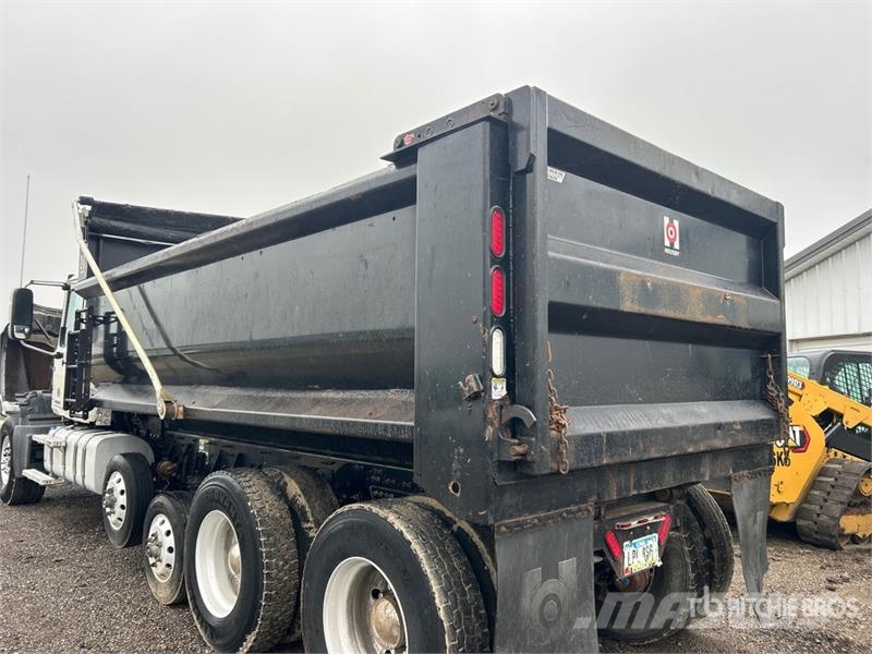 Mack Granite 10x4 Quad/A Dump Truck Camion ribaltabili