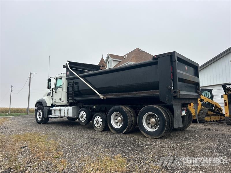Mack Granite 10x4 Quad/A Dump Truck Camion ribaltabili