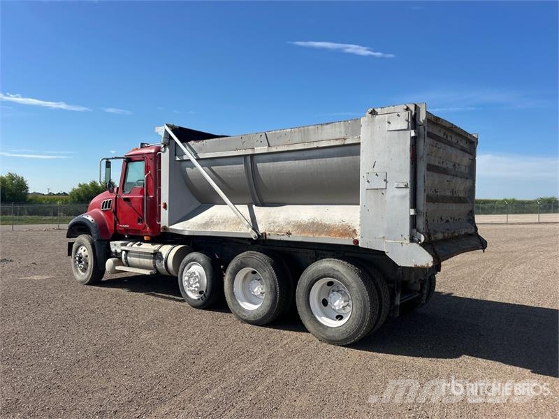 Mack GU713 Tipper trucks