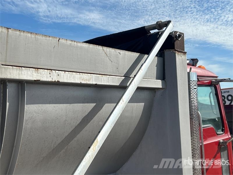 Mack GU713 Tipper trucks