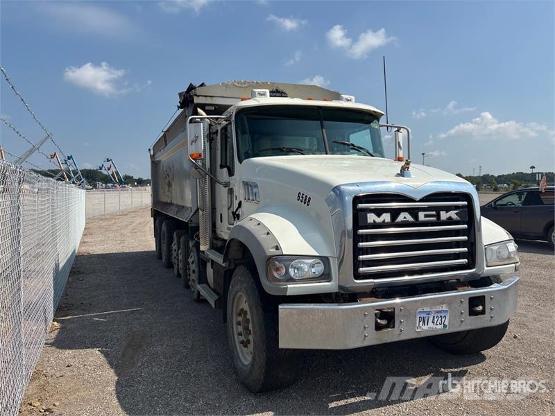 Mack GU713 Kiper tovornjaki