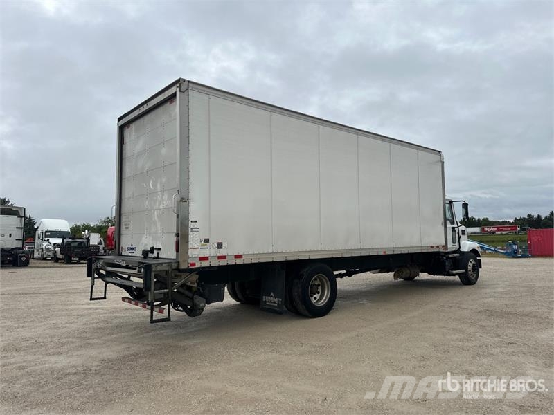 Mack MD 4x2 Van Truck ボックスボディー、ウイング、箱車