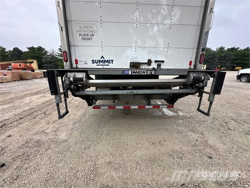 Mack MD 4x2 Van Truck Kofferaufbau